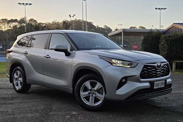 2024 Toyota Kluger
